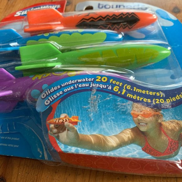 Swimways Toypedo bandits dive sticks hydrodynamic design glides 20 ft underwater - Picture 14 of 15
